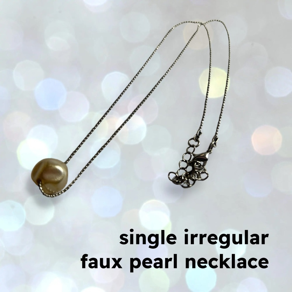 👍VGUC UNKNOWN |23 cm| Elegant delicate Single Irregular pearl drop necklace